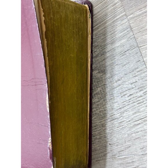 The Holy Bible in Giant Print King James Version Book Hardcover - Picture 8 of 10